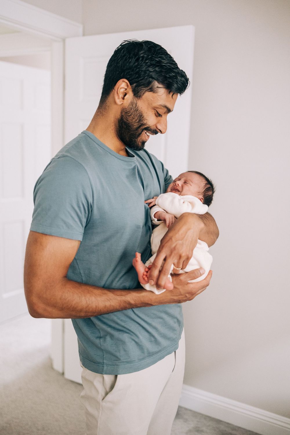 At home newborn lifestyle session in Chicago