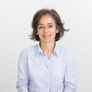 Professional studio headshot on plain background-05
