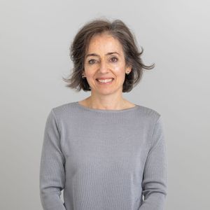 Professional studio headshot on plain background-06