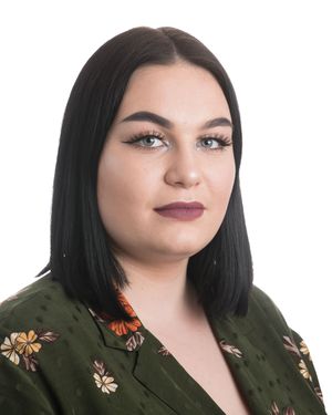 Professional studio headshot on plain background-09
