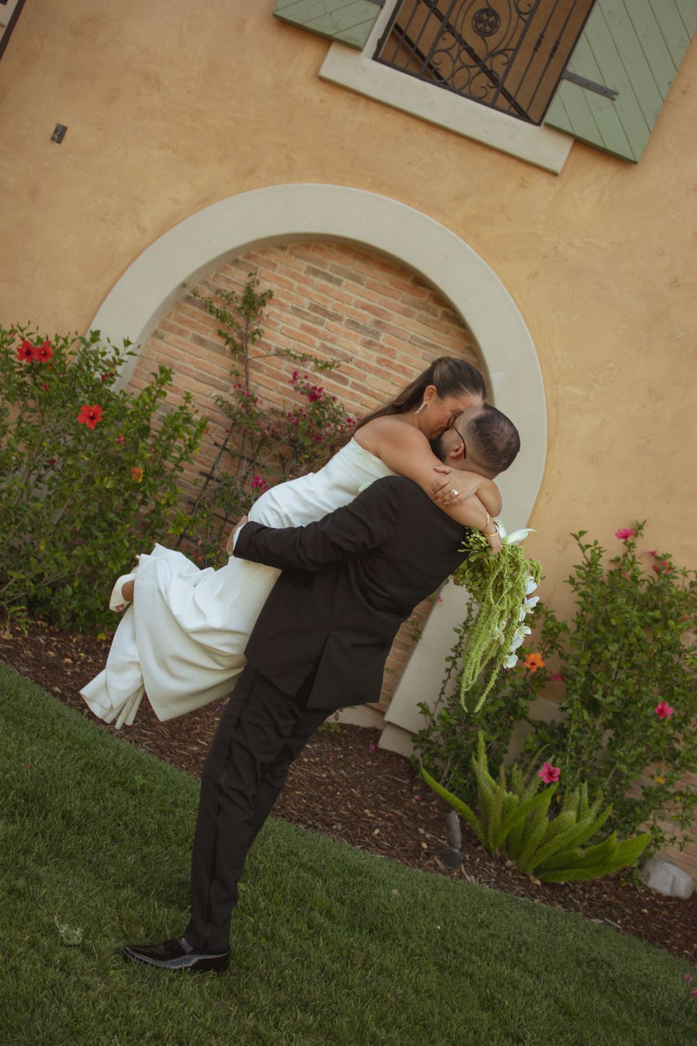 Southern California luxury wedding Westlake Village Inn