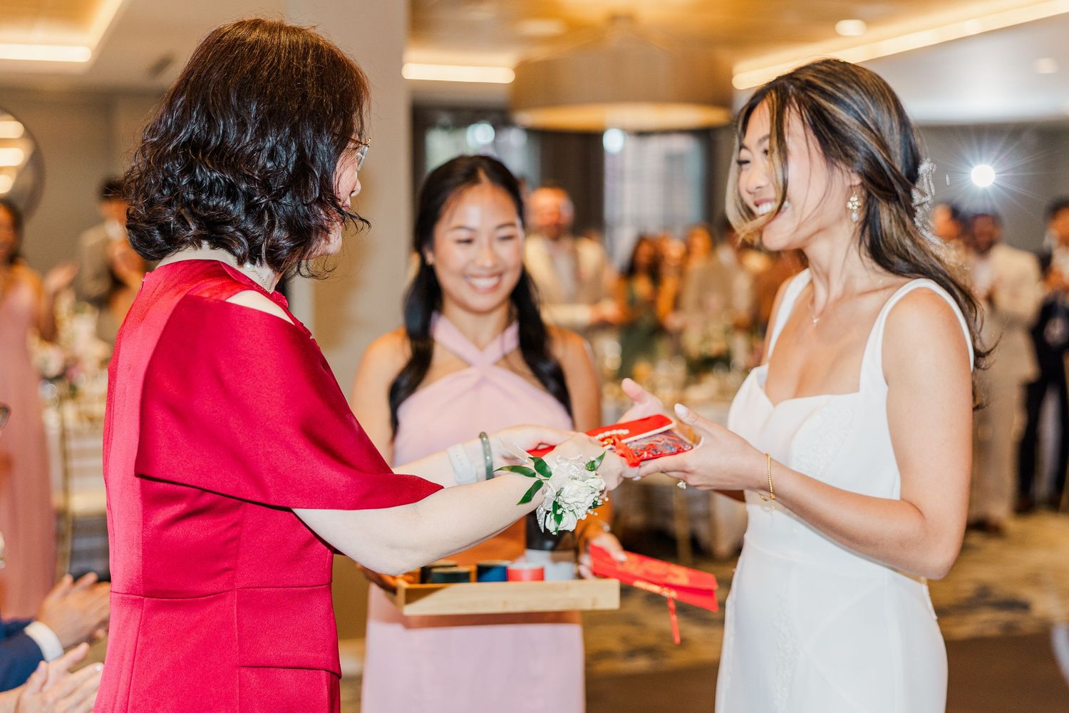 Dominion valley country club wedding pictures