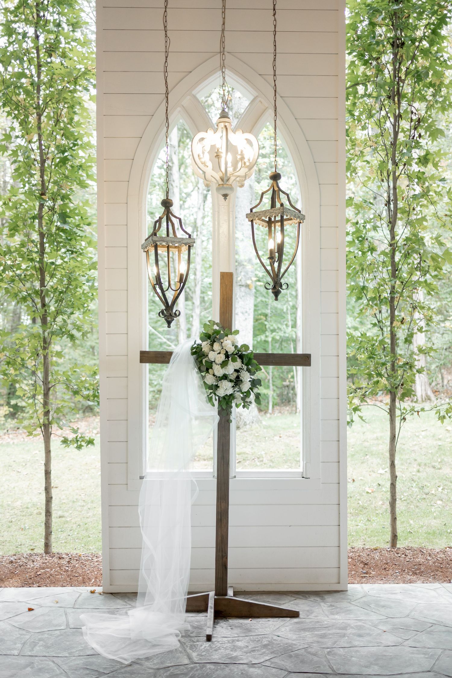 FIREFLY LANE CHAPEL NASHVILLE WEDDING VENUE NASHVILLE PHOTOGRAPHER VEIL PHOTO