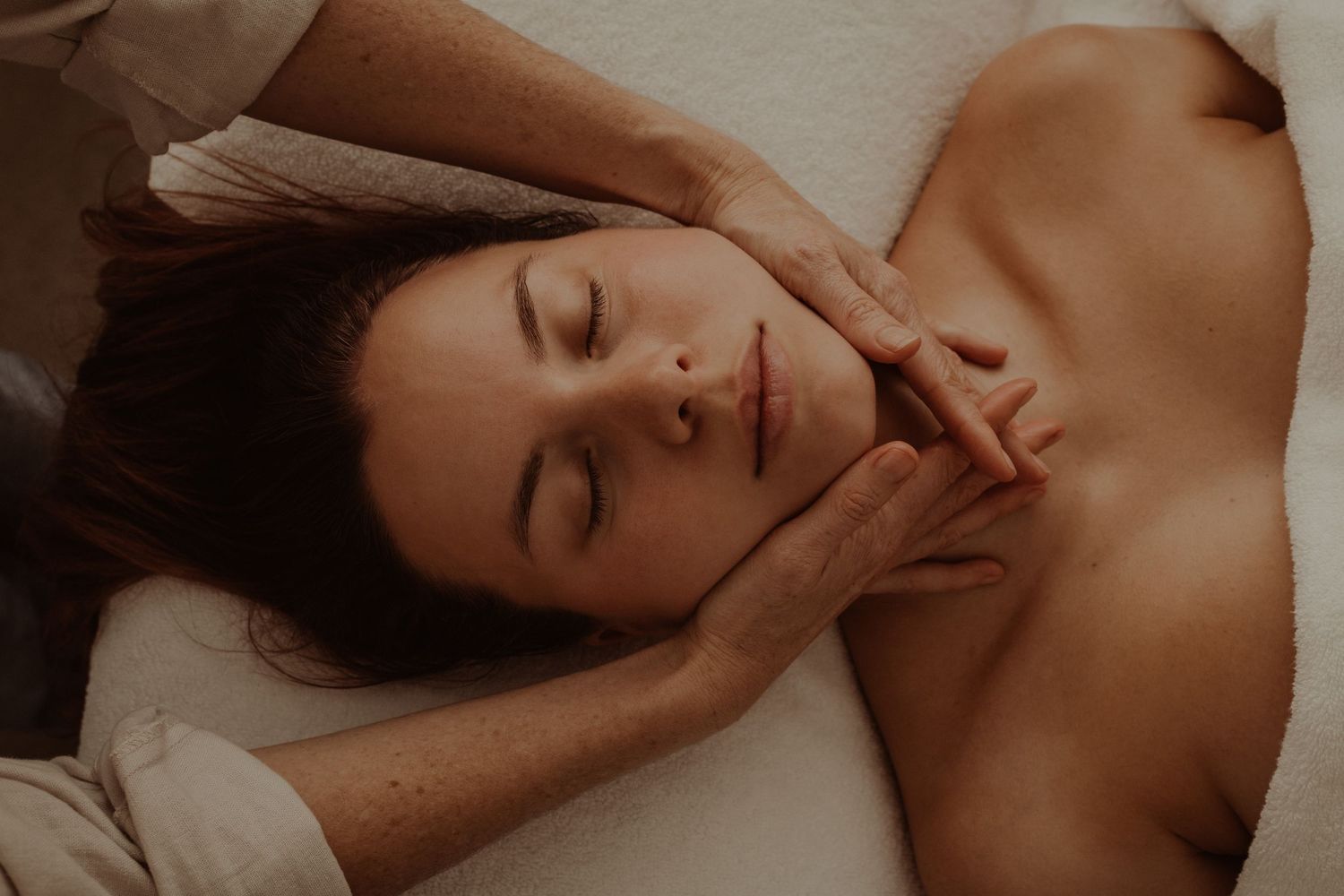 Banksia Skin Co Branding Photography, facial treatment photography, spa treatment, facial, massage photography