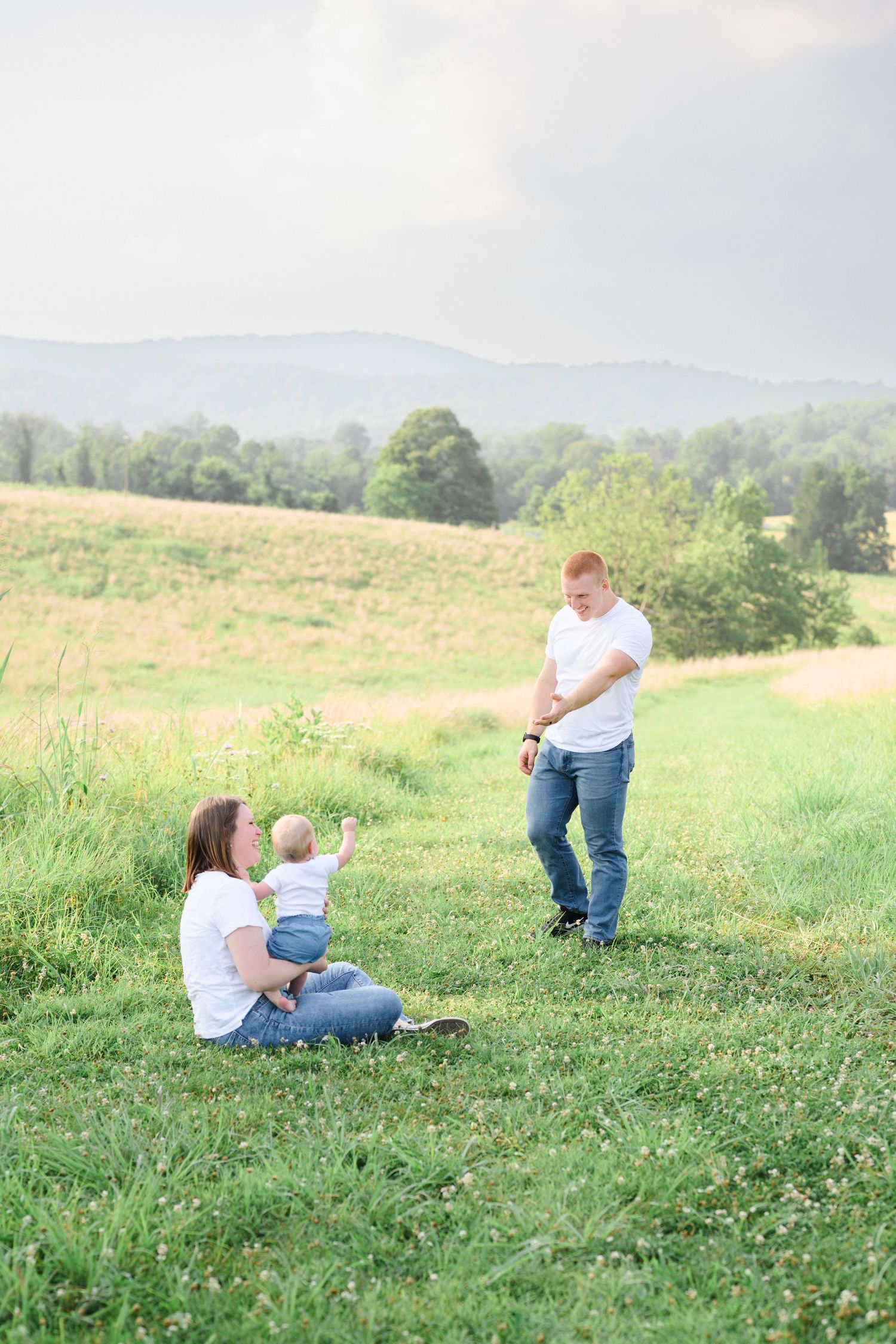 Light and airy summer family session at Sweet Briar College in Amherst, VA.