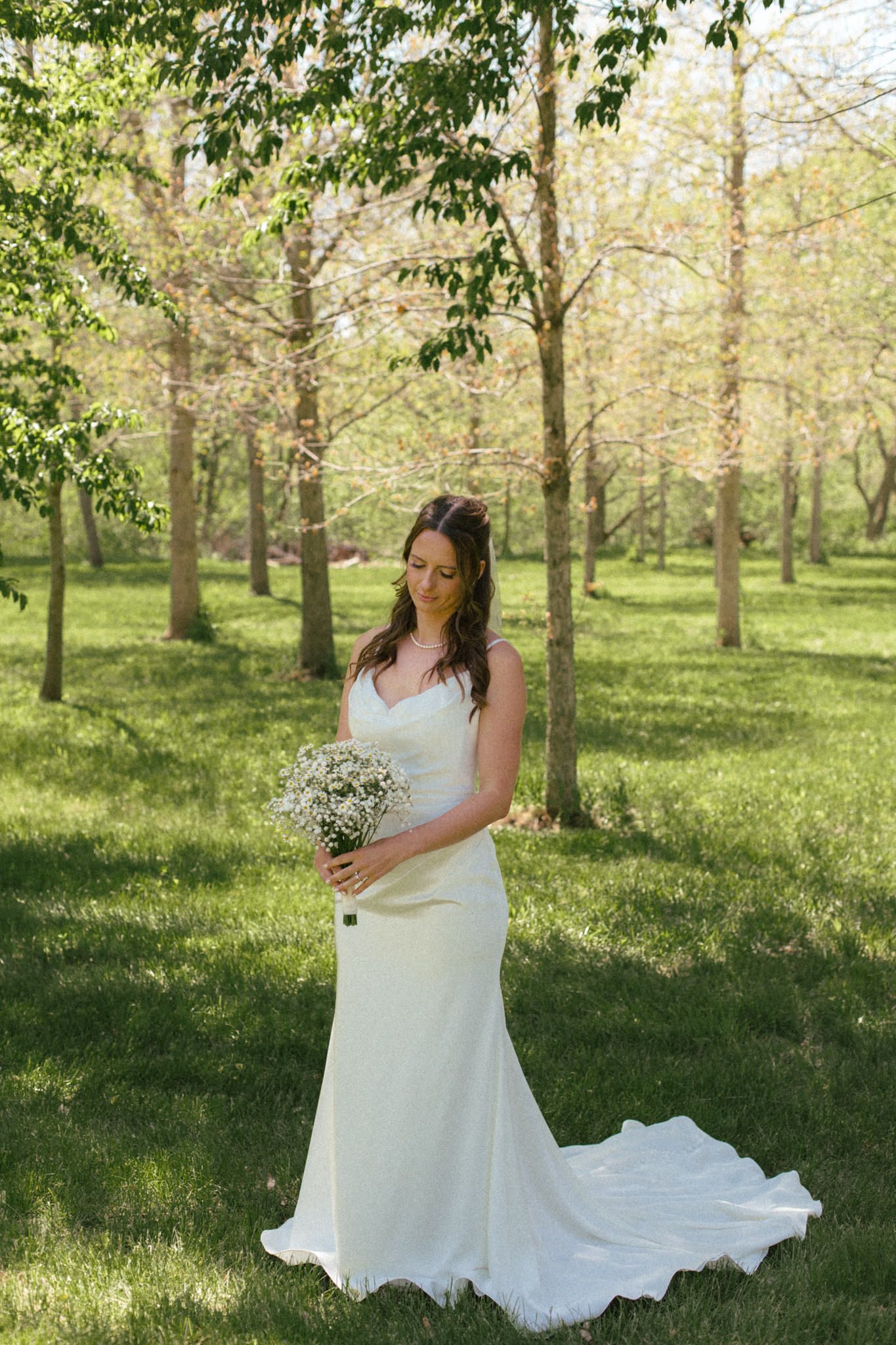 Documentary style wedding photographer, Omaha