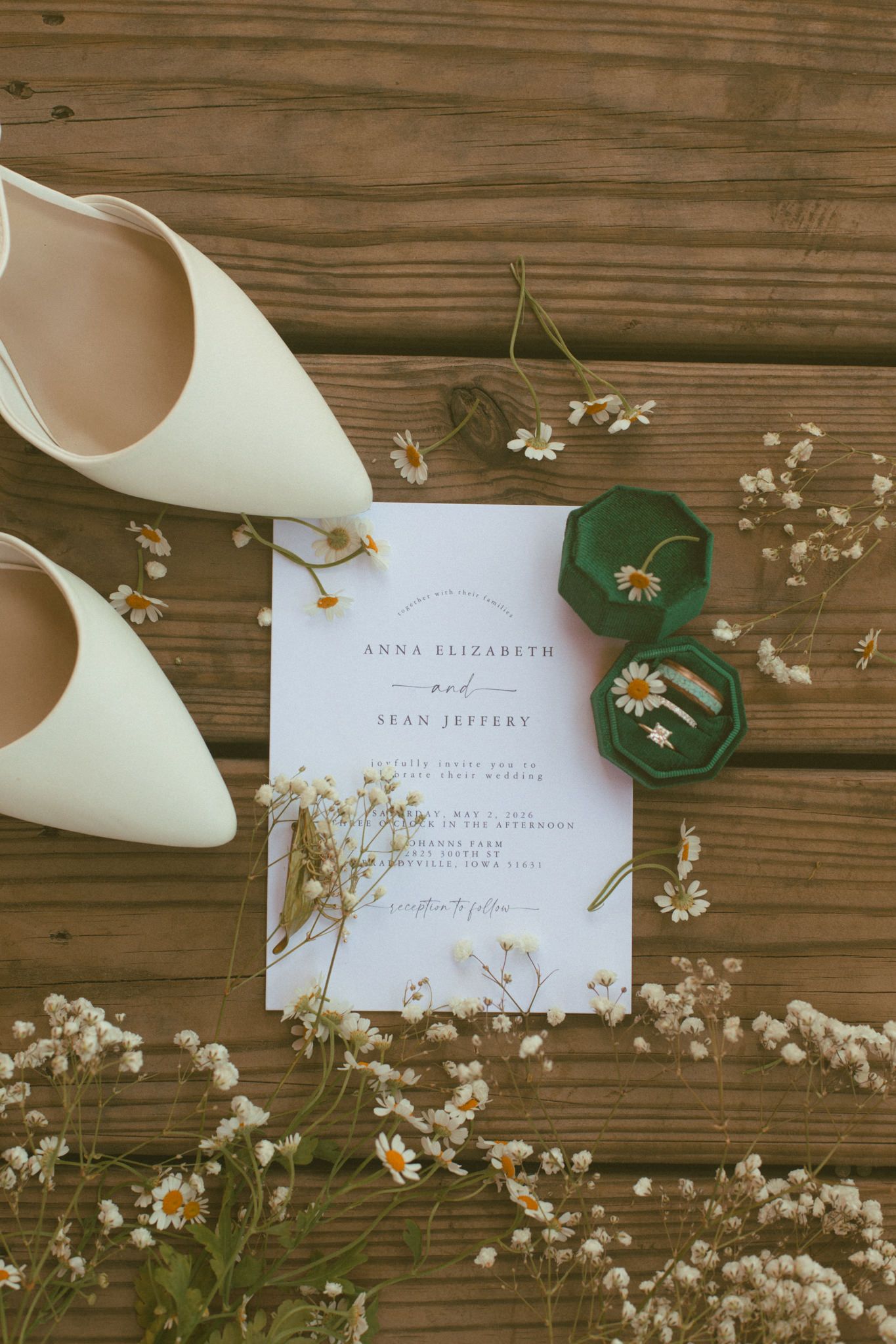 Top wedding photographers in Omaha