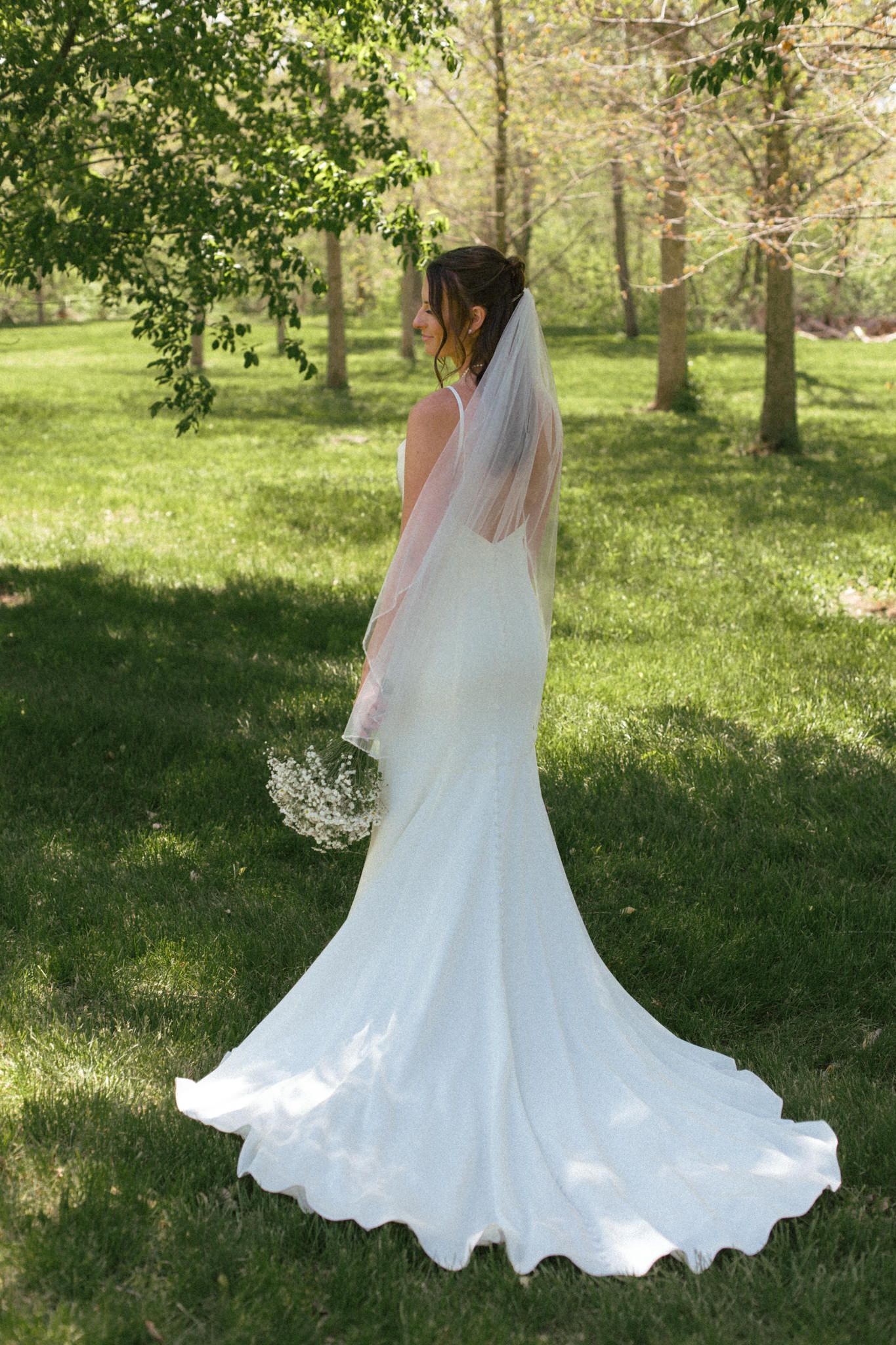 Documentary style wedding photographer, Omaha