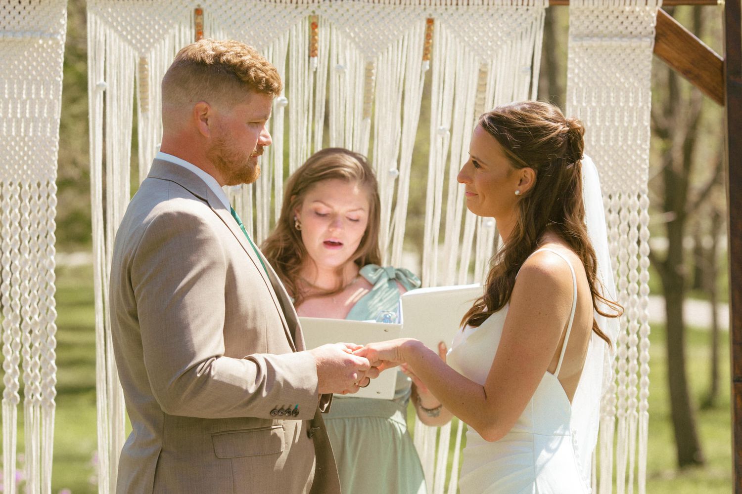 Wedding photographers in Omaha