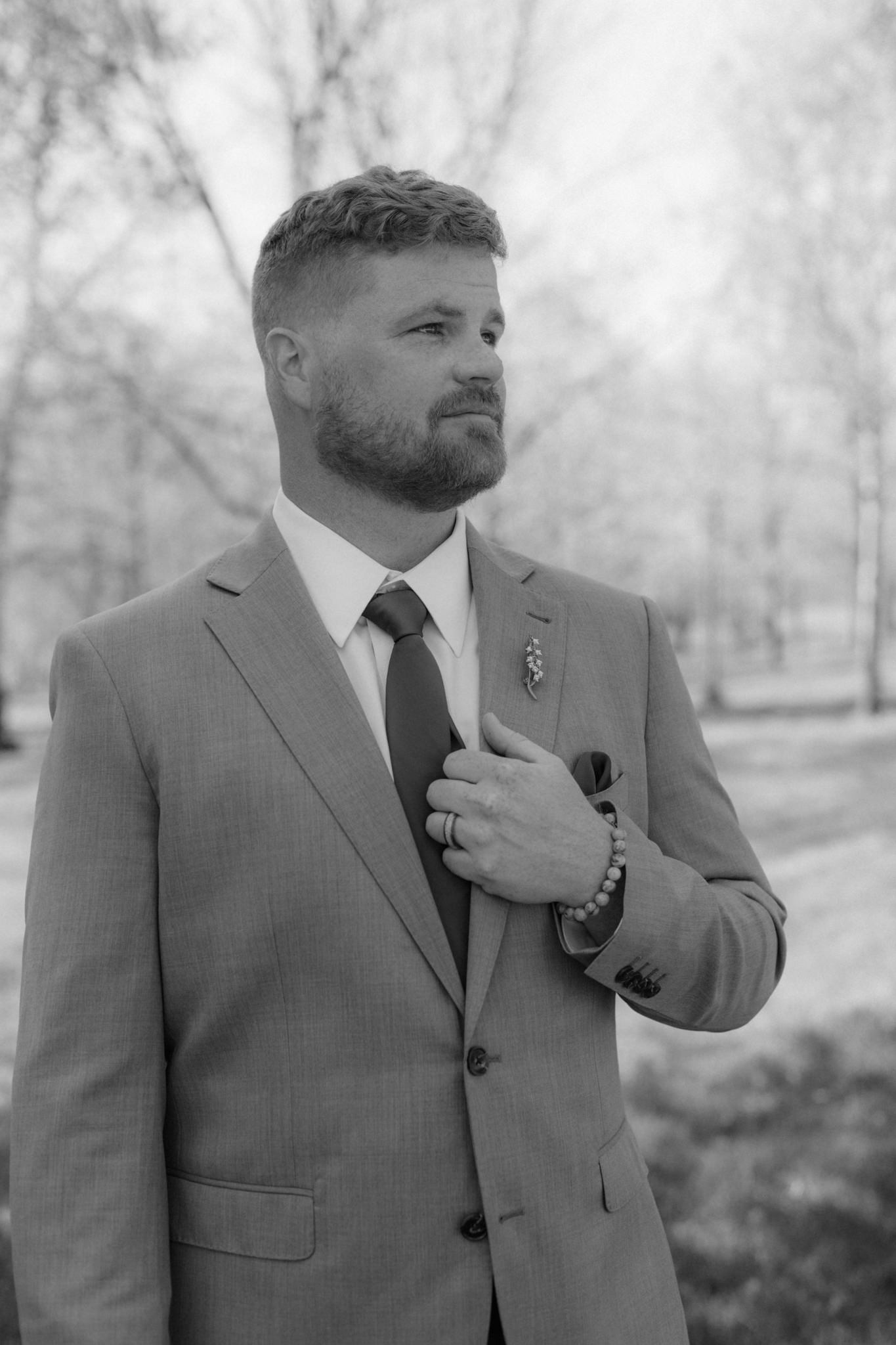Top wedding photographers in Nebraska