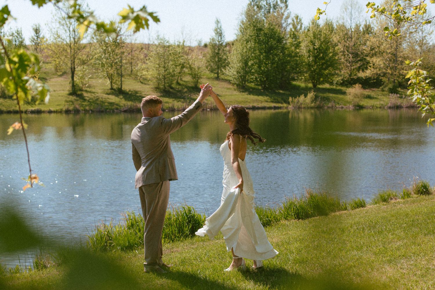 Documentary styled wedding photographer