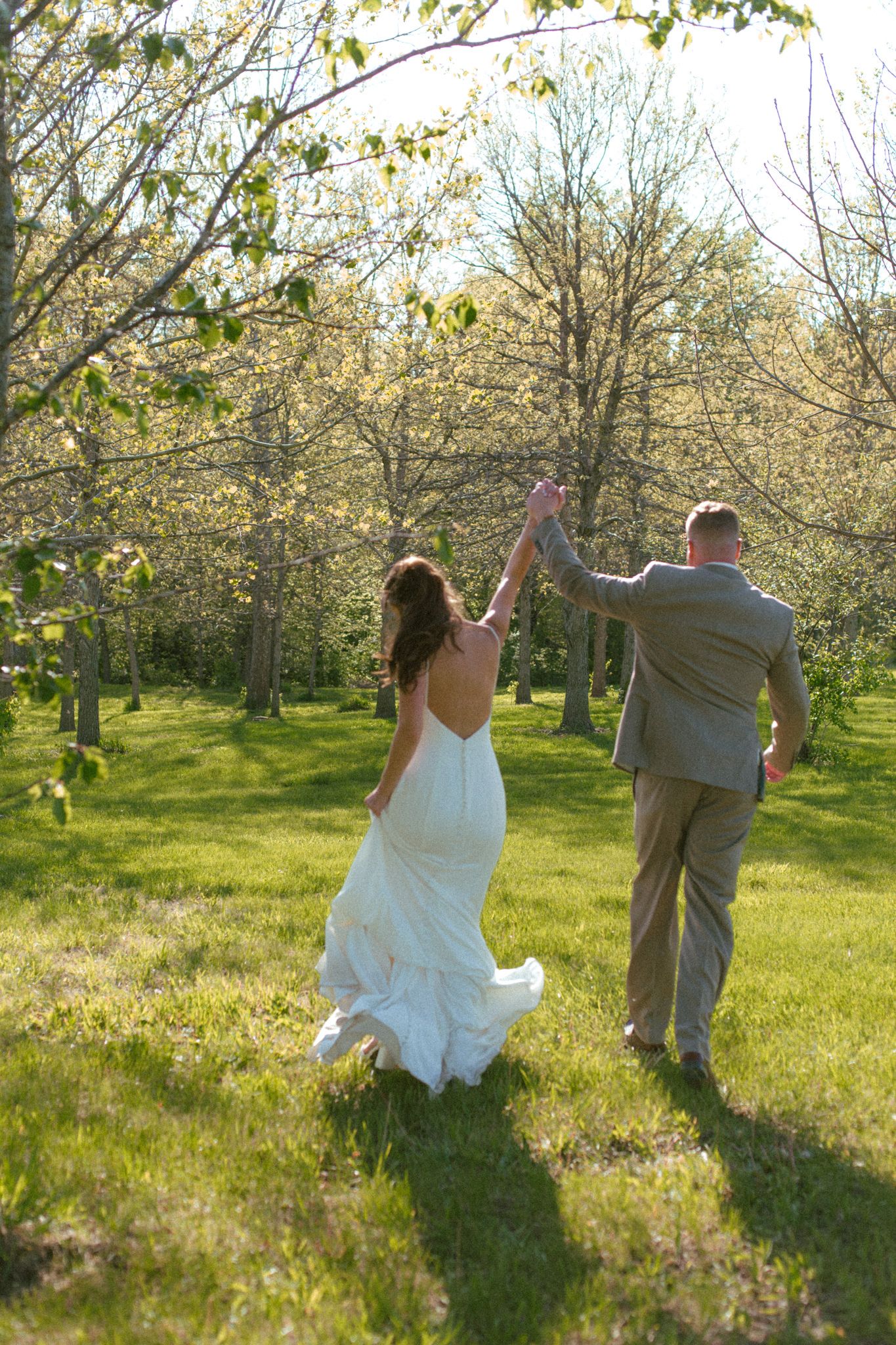 Documentary styled wedding photographer