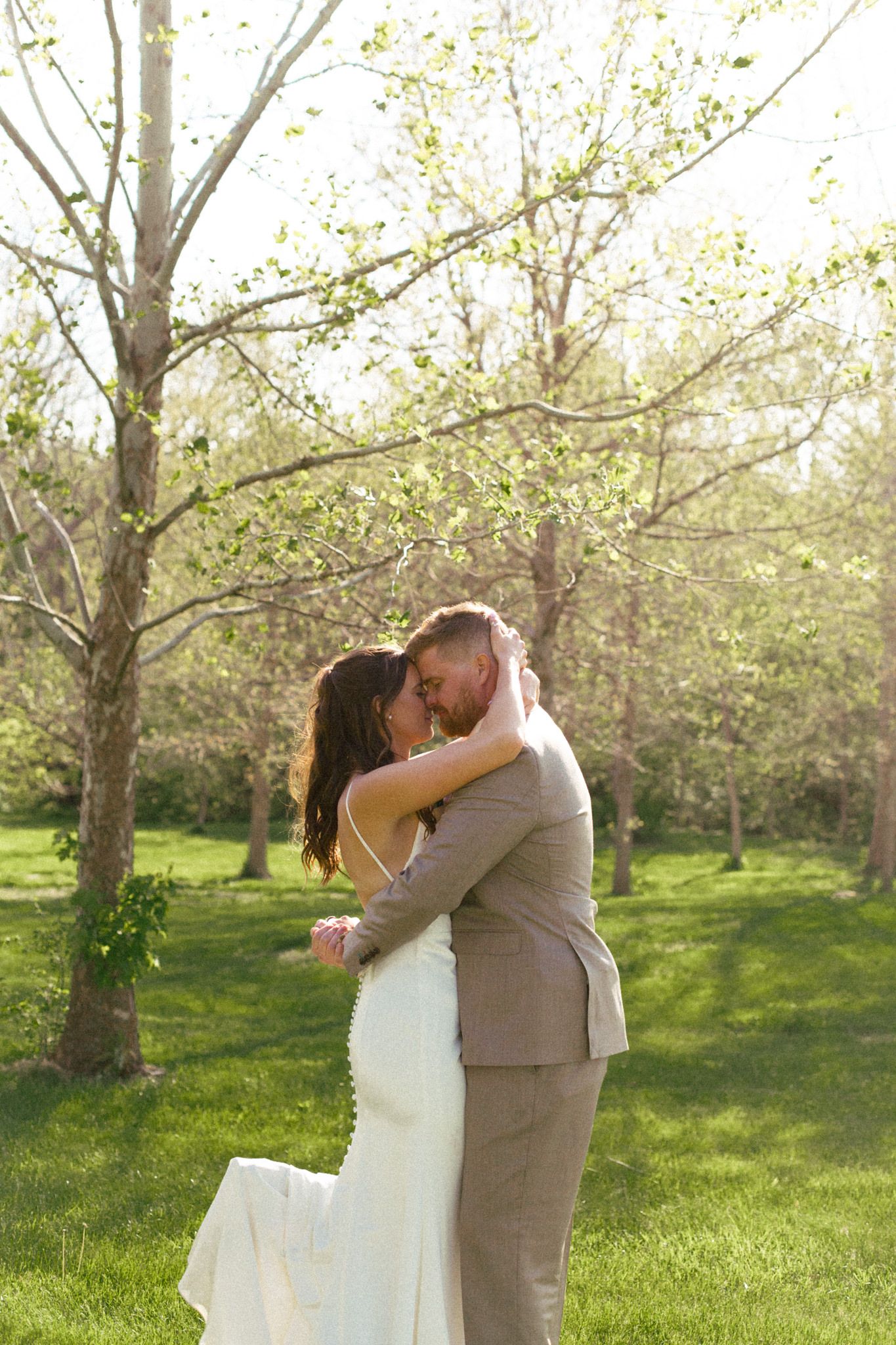 Documentary styled wedding photographer
