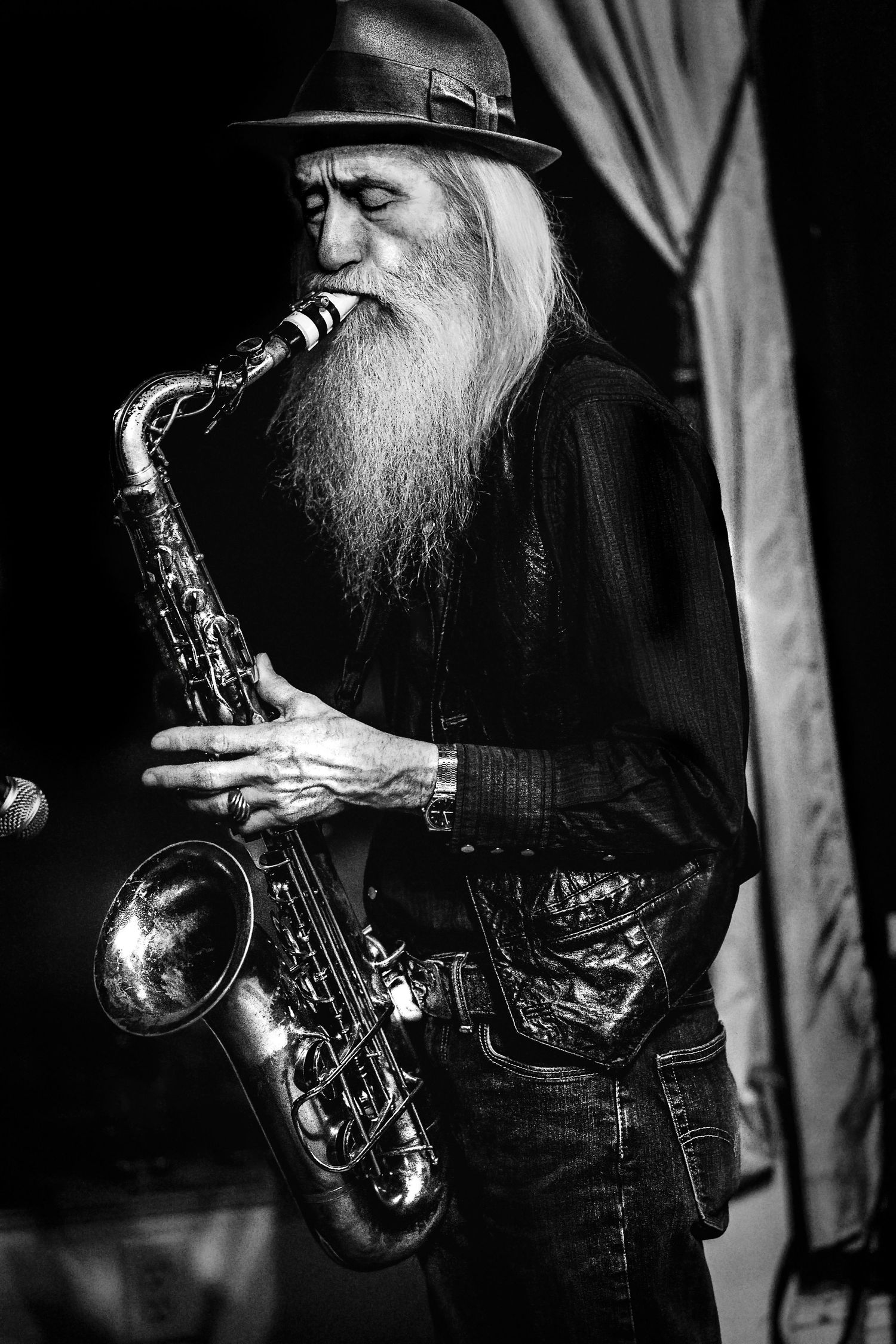 Blues musician James Bennett performing live in black & white