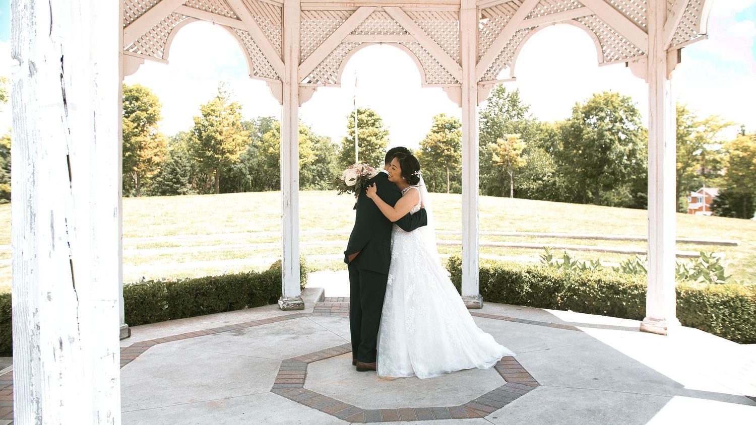 Richmond Hill Wedding Photographer at King's Riding Golf Club