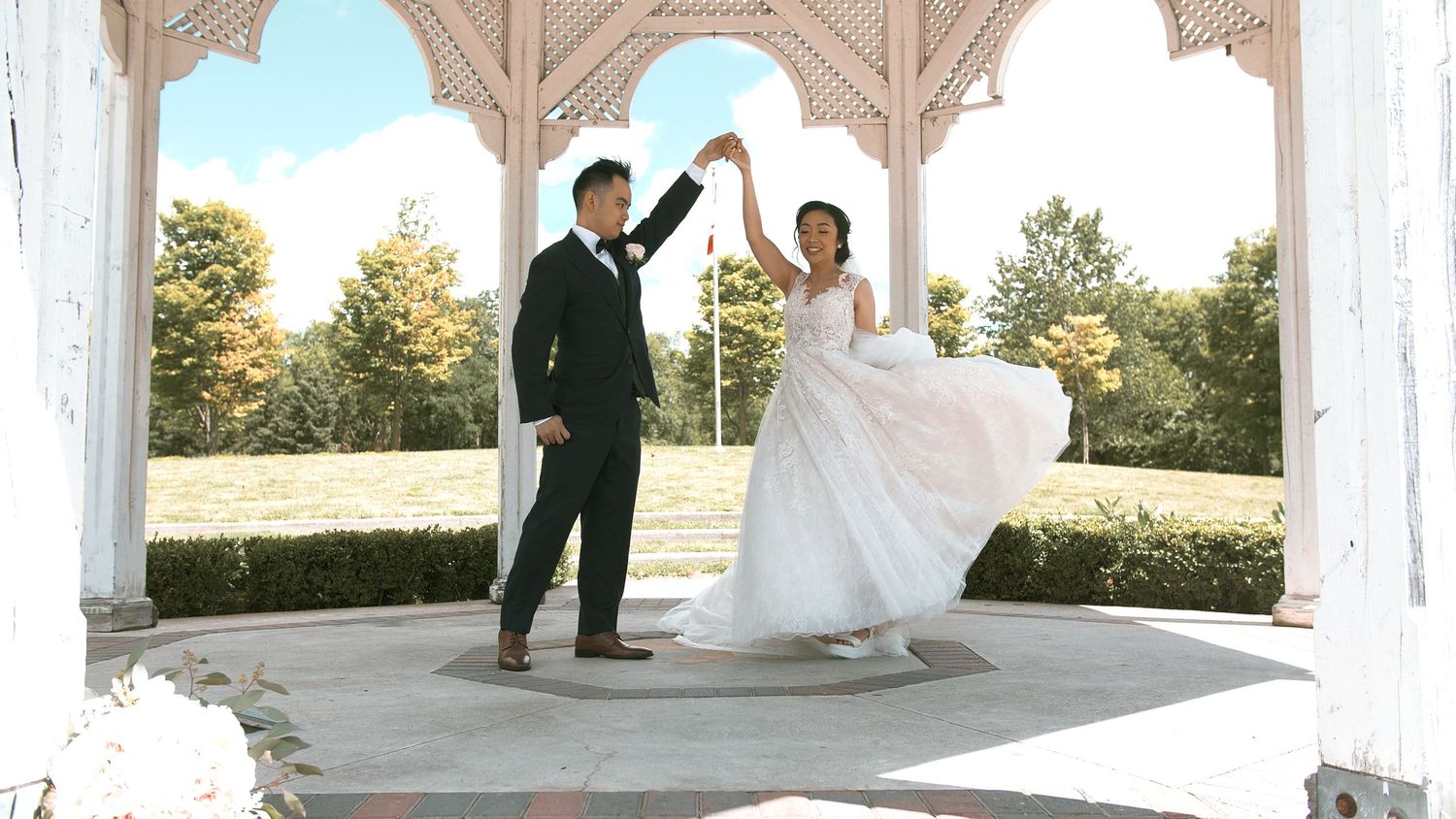Richmond Hill Wedding Photographer at King's Riding Golf Club