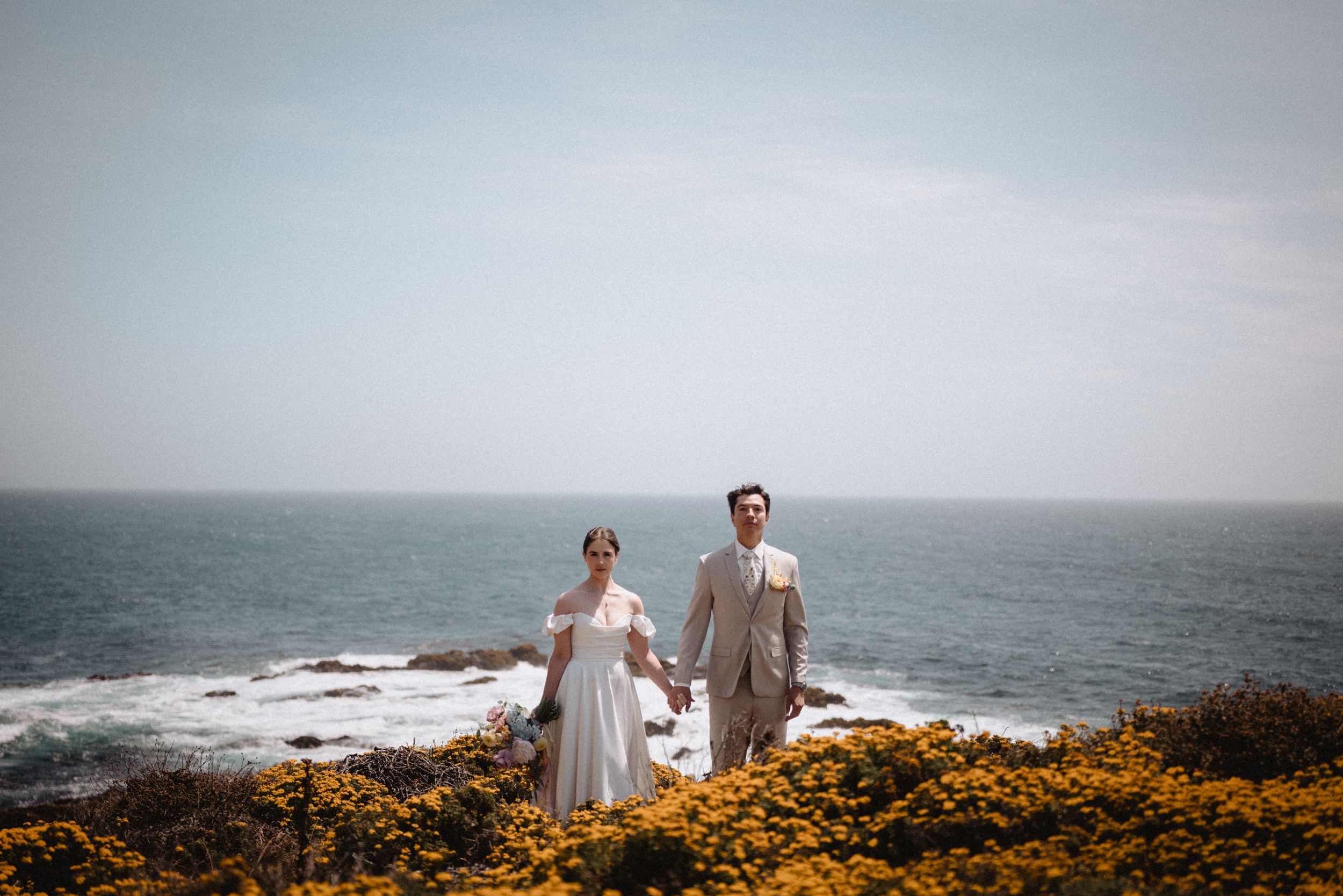 bride and groom photos in big sur