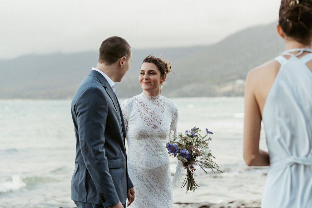 elopement at Tessellated Pavements captured by Tasmanian wedding photographer Joss Jensen Photography