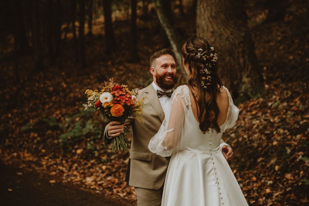 Anchor Village Wedding Shippenville, PA, Pittsburgh Wedding Photographer, Moody Fall Modern Industrial Boho, Indiana PA