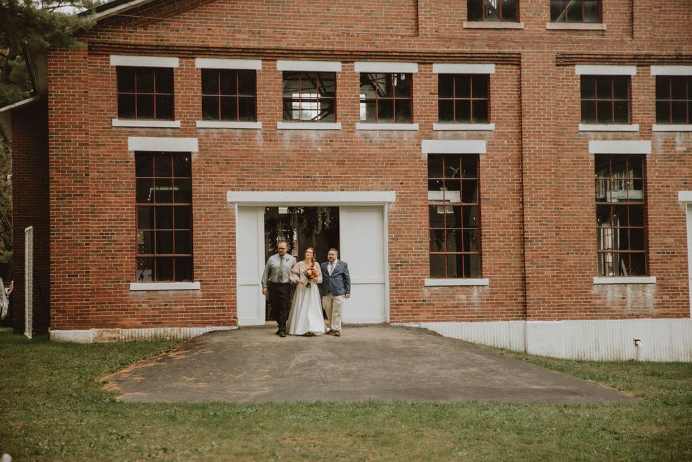 Anchor Village Wedding Shippenville, PA, Pittsburgh Wedding Photographer, Moody Fall Modern Industrial Boho, Indiana PA