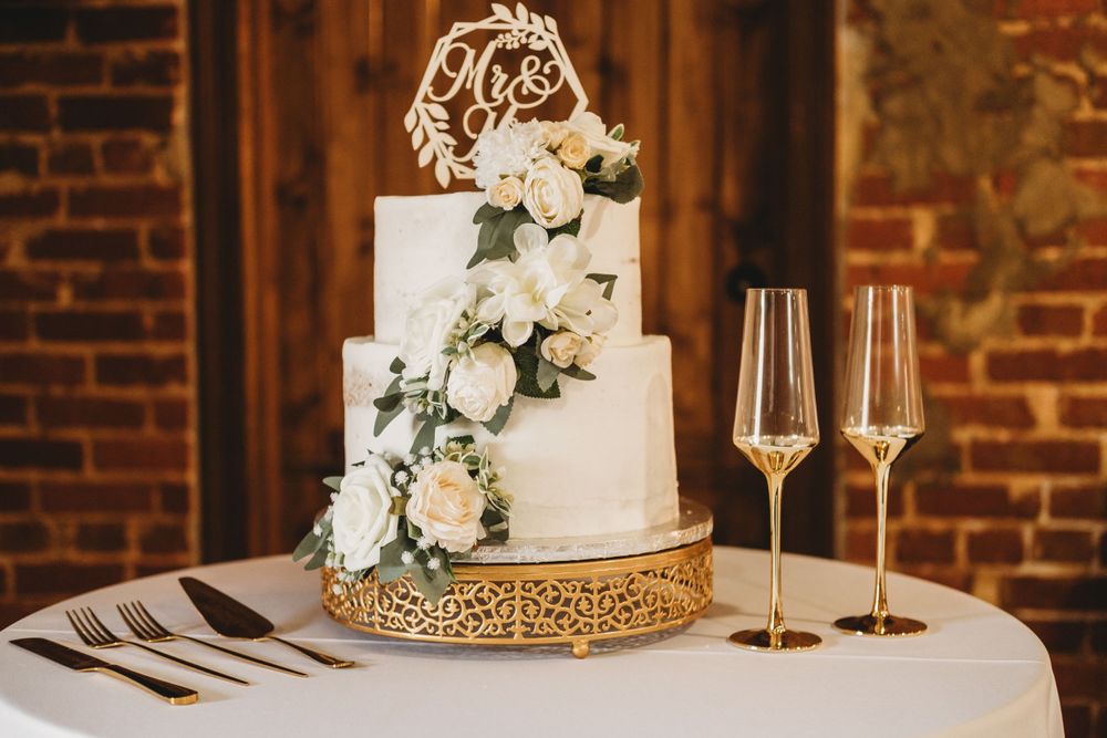 bridal cake Lafayette event space