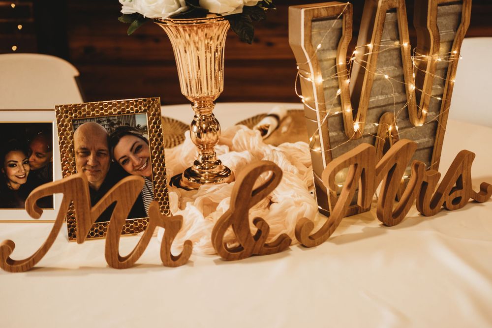 Mr and Mrs Sign Lafayette event space