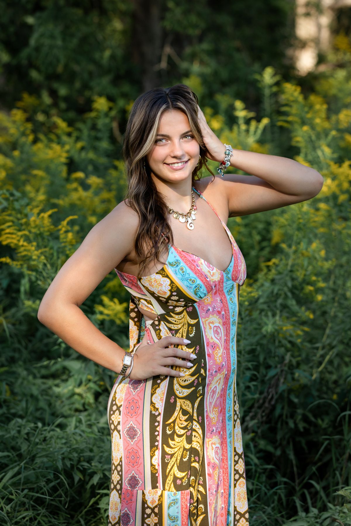 Sioux Falls flower fields for senior portraits, South Dakota flower fields, flowers for senior girl's photo shoot, Sioux Falls Senior Photos