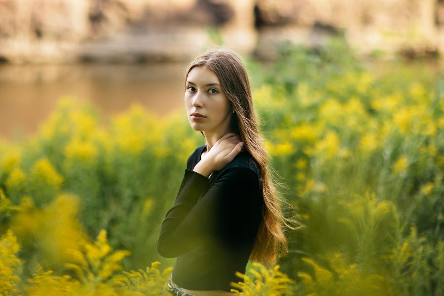 Sioux Falls flower fields for senior portraits, South Dakota flower fields, flowers for senior girl's photo shoot, Sioux Falls Senior Photos