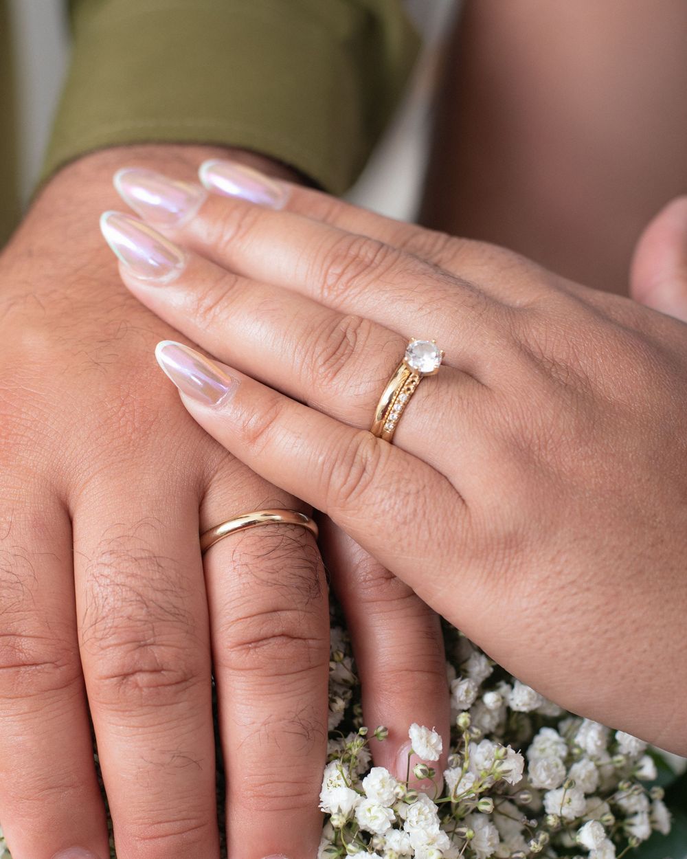 Fotografía de boda en fondo blanco republica dominicana minimalismo color verde