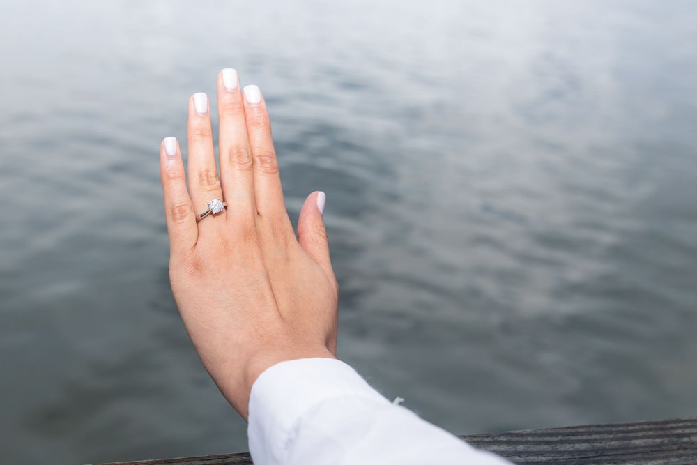ENGAGEMENT PHOTOGRAPHY BY SAMANTHA ANN PHOTO STUDIO IN SWANSBORO NC NEAR EMERALD ISLE BEACH SURPRISE PROPOSAL PHOTOS
