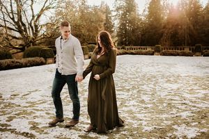 Maternity couple portrait at holden hours - Springfield Missouri Photographer.