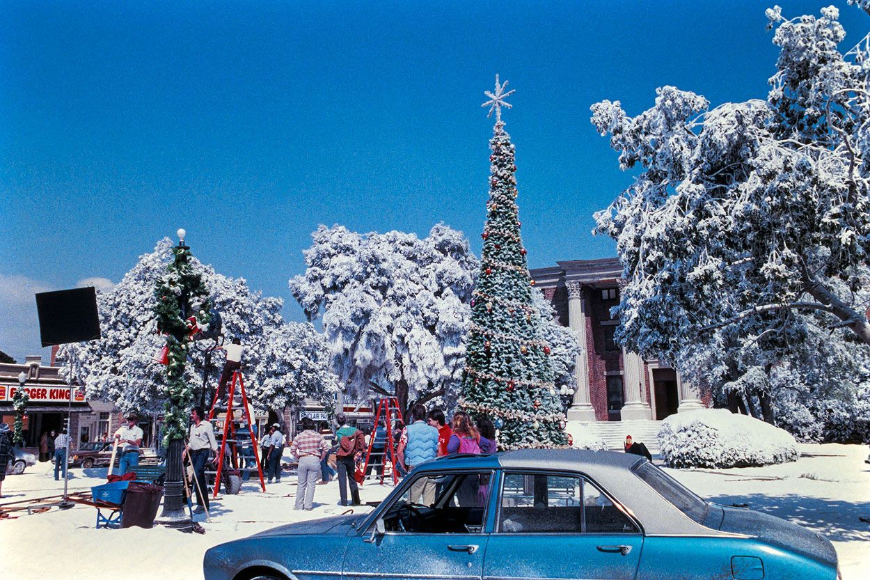 Kingston Falls behind the scenes in Gremlins