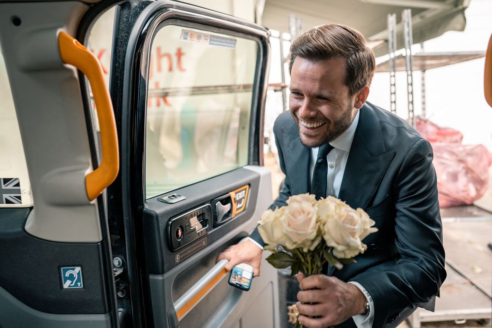 LONDON TOWN HALL WEDDING PHOTOGRAPHY CHELSEA MARYLEBONE ISLINGTON