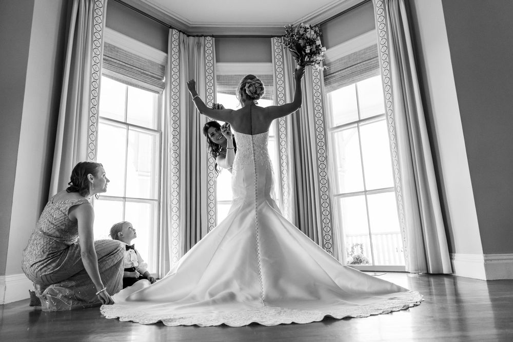 Eisenhower House summer wedding 
Newport Rhode Island authentic candid photographer
Black and white photography