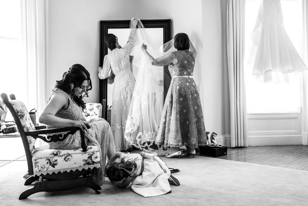 Eisenhower House summer wedding 
Newport Rhode Island authentic candid photographer
Black and white photography