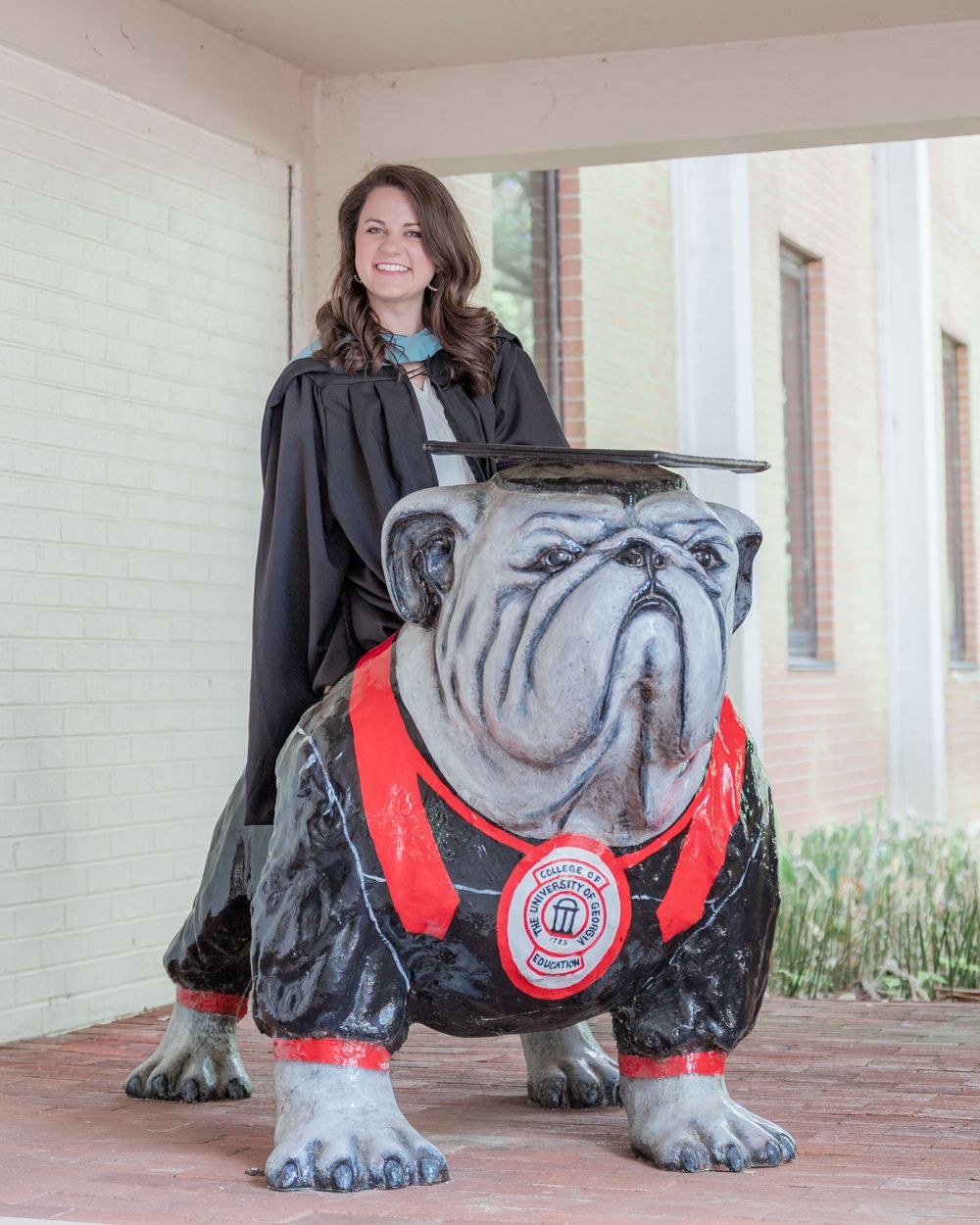 Senior photographer in Valdosta Georgia for Senior/Grad session.