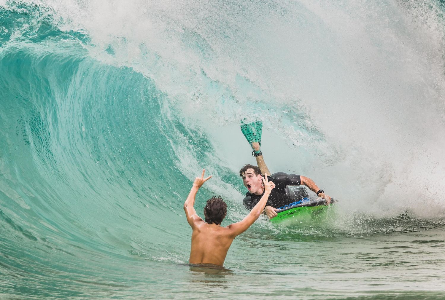 Hawaii, Oahu, Sandy Beach, Wave surfing, Bellyboarding, Shorebreak, Bodyboarding, Bodysurfing