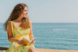 Authentic lifestyle photography capturing vibrant moments and natural scenes in Costa del Sol, Marbella, Nerja, Málaga, by Robert Centurion.