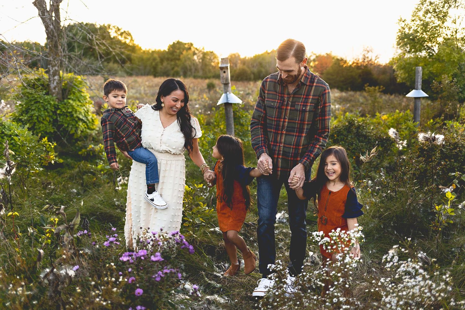 Family Pictures Photographer, Hartland, Pewaukee, Oconomowoc, Wales, WI