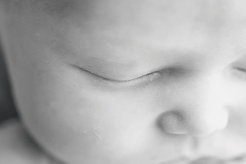 Tiny Toes and Fingertips Fairbanks Alaska Newborn Photographer