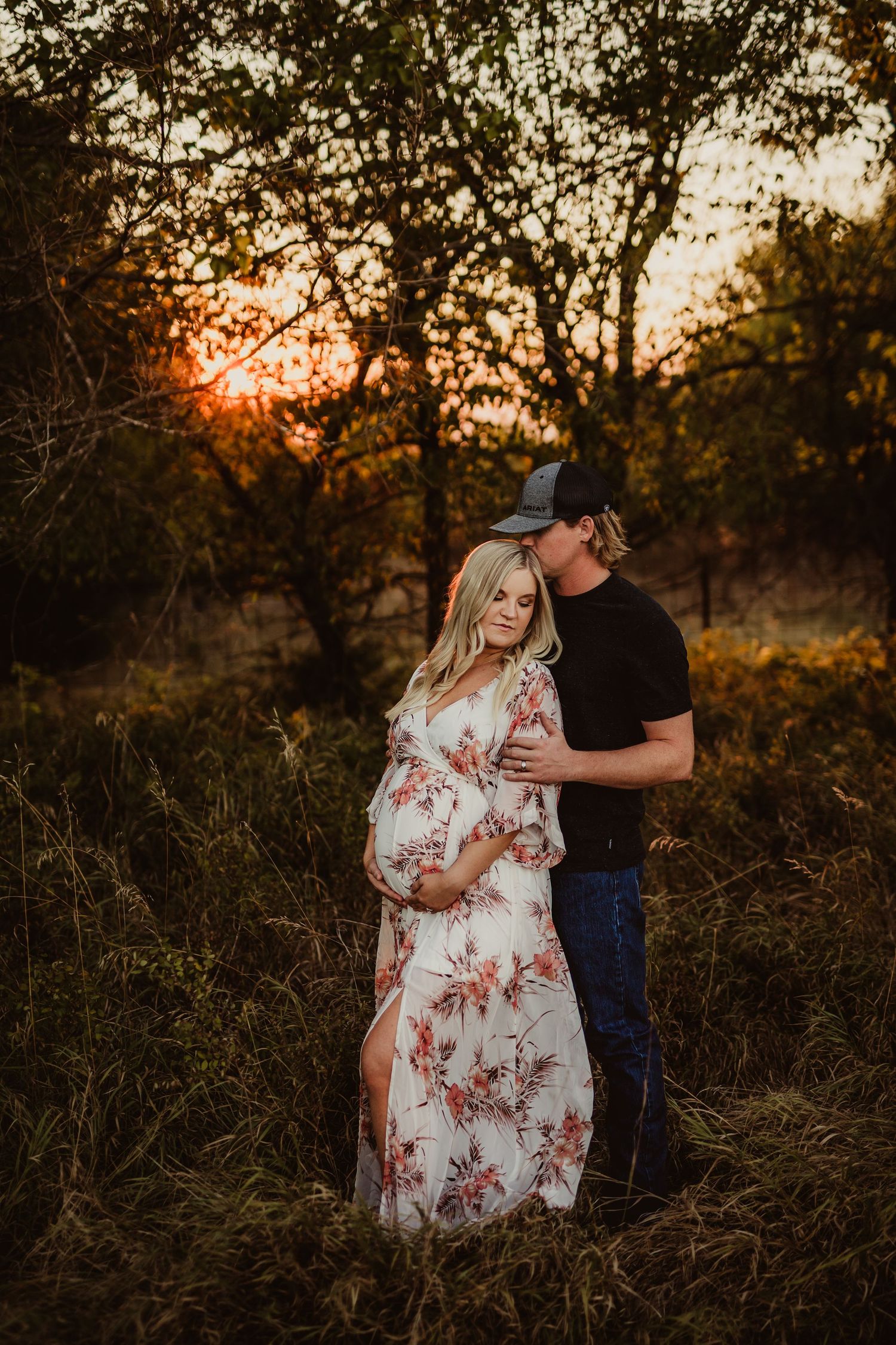 maternity portraits Wichita, maternity photography near me, professional pregnancy photoshoot