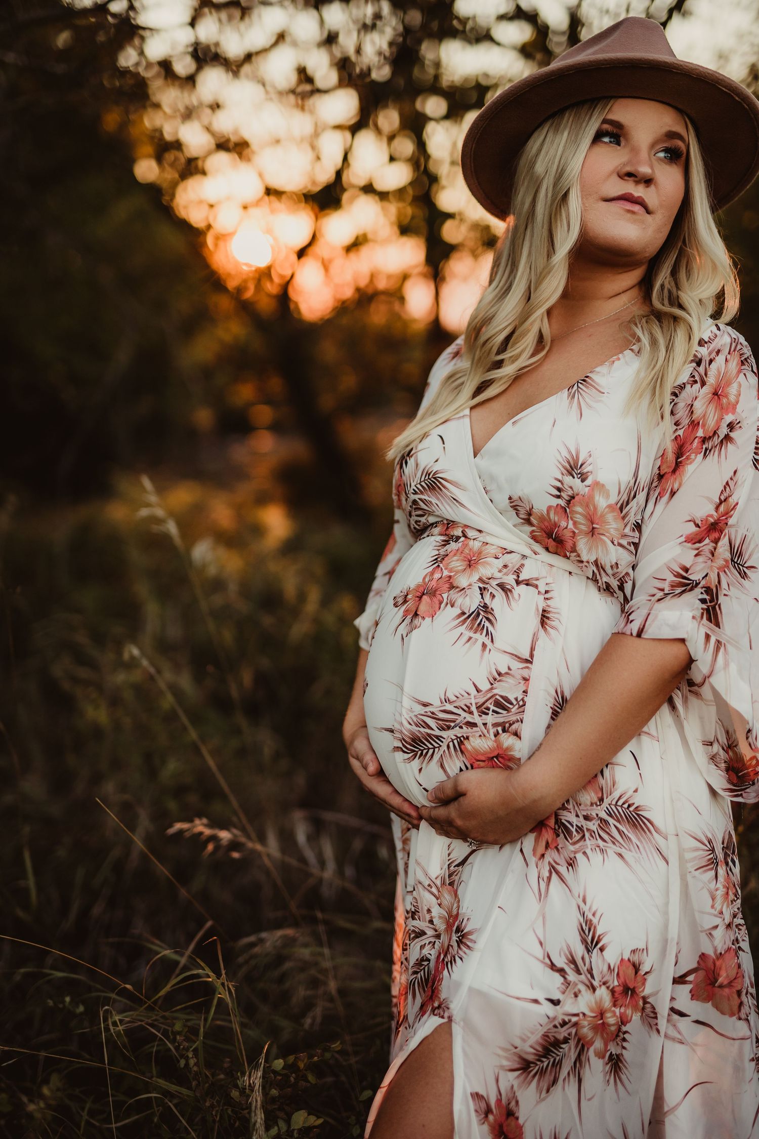 maternity portraits Wichita, maternity photography near me, professional pregnancy photoshoot