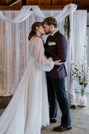Winter Wedding in Halifax Nova Scotia - Oakfield Golf and Country Club - Halifax Photographer
