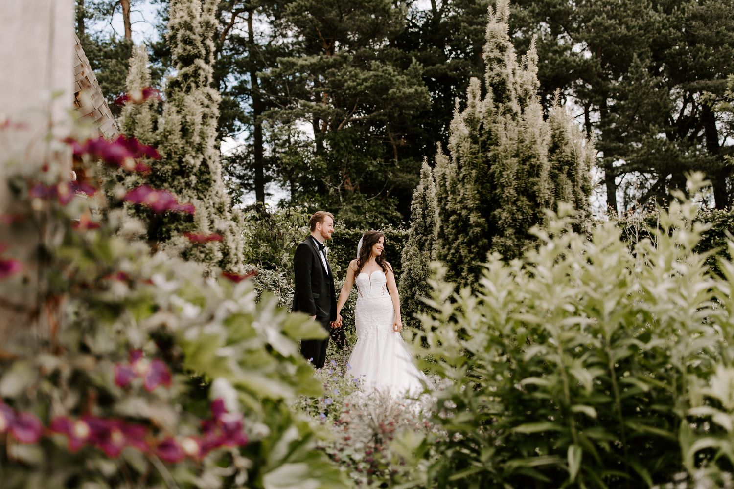 Le Petit Chateau Wedding Photographer