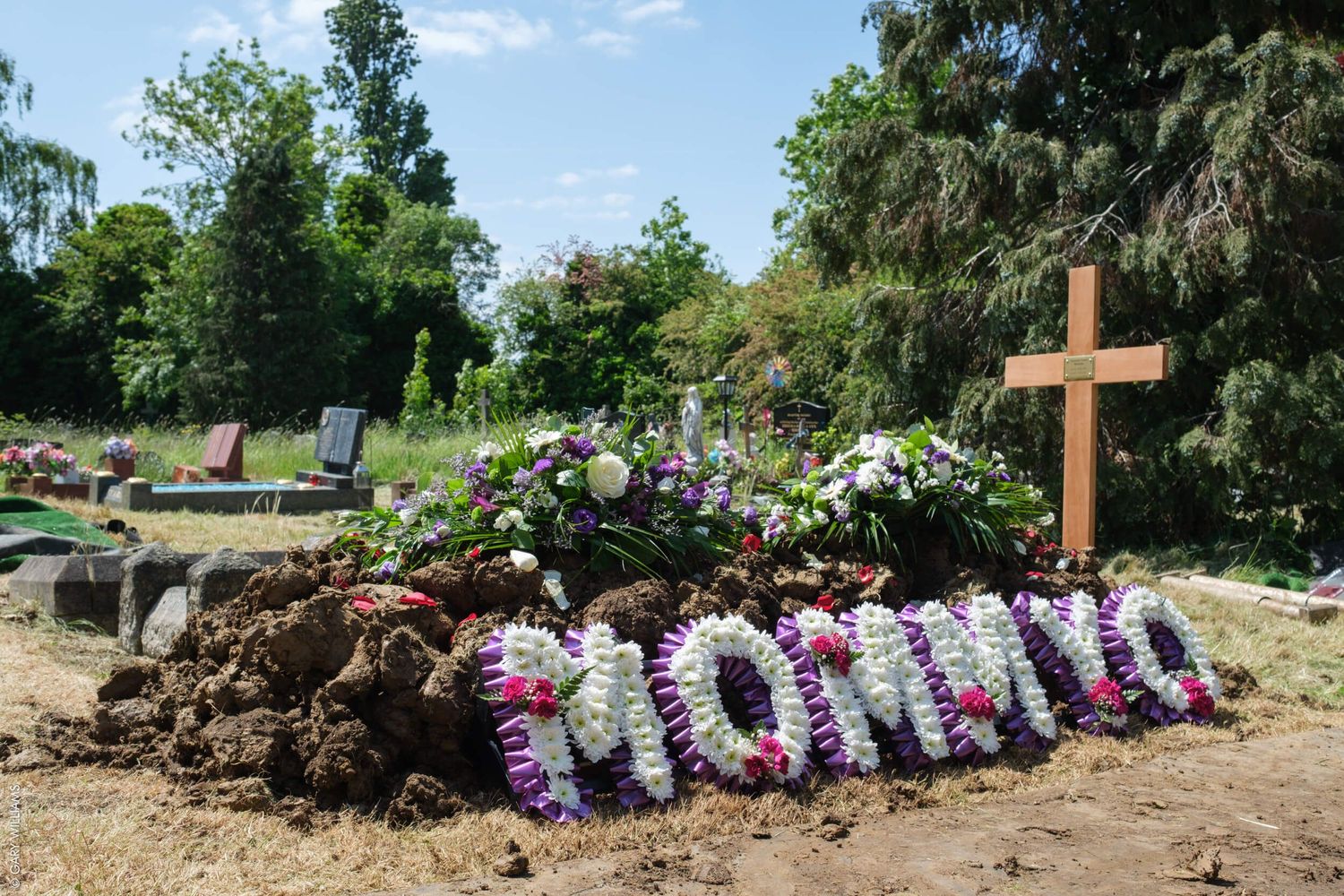 Mommy graveside