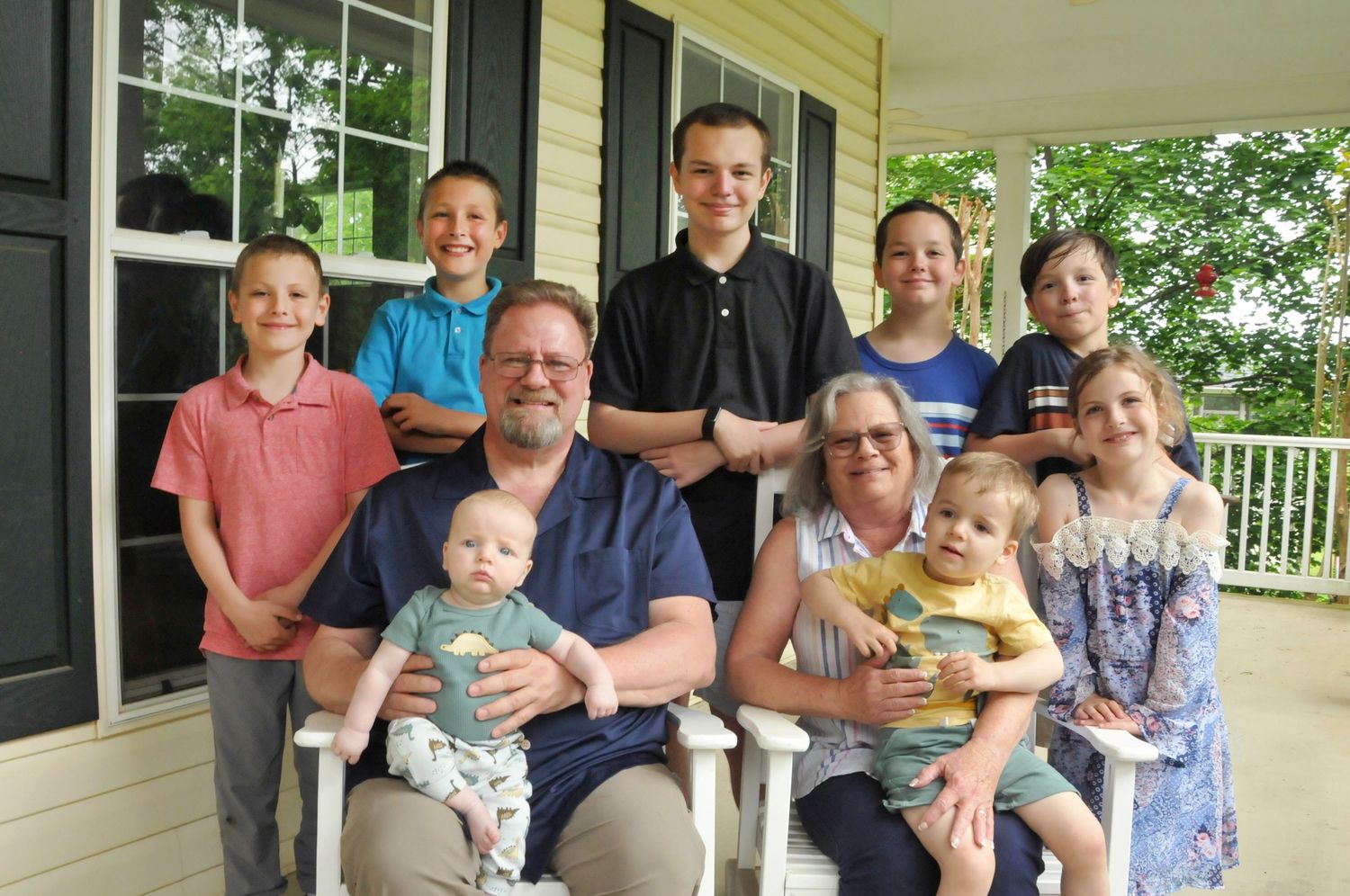 Picture of grandparents and grandkids