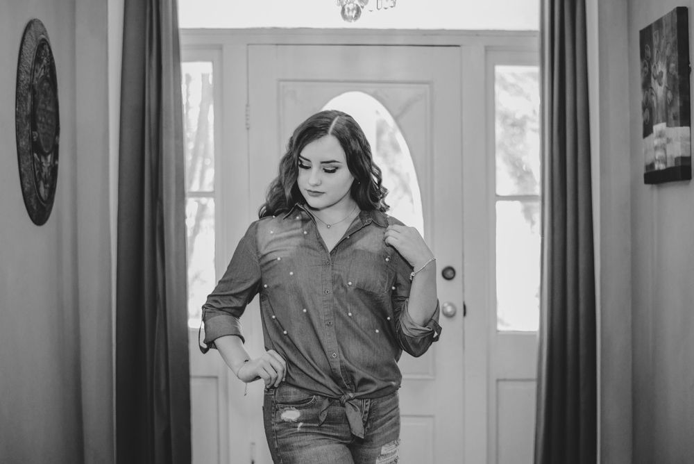 girl posing for picture. Memory lane photo spot. Mission, Texas. Wedding photography