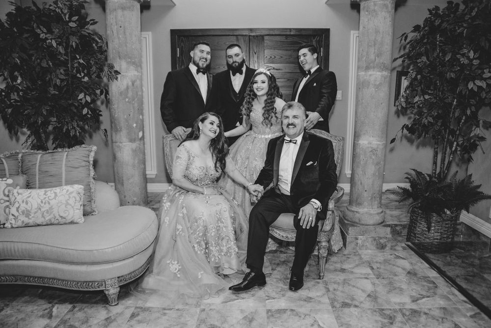 Family portrait before leaving. Corinthian Event Center. Mission, Texas. Wedding photography