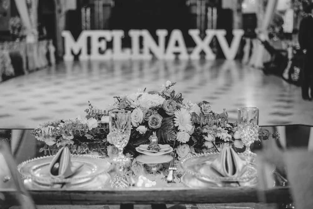 quince venue decoration. Corinthian Event Center. Mission, Texas. Wedding photography
