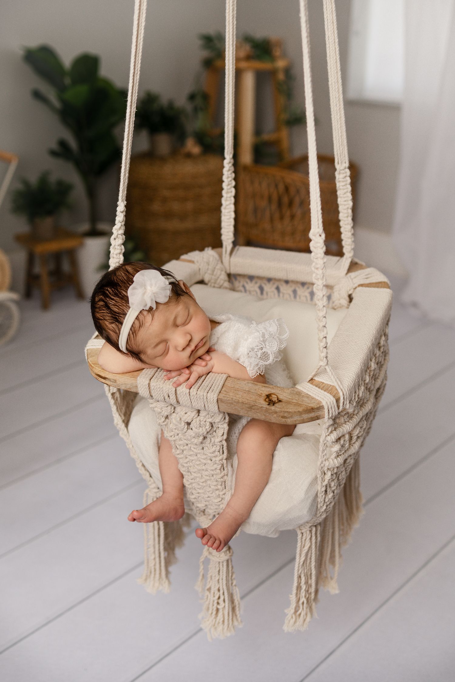 Newborn photography near me, Miami family photography, baby portraits miami